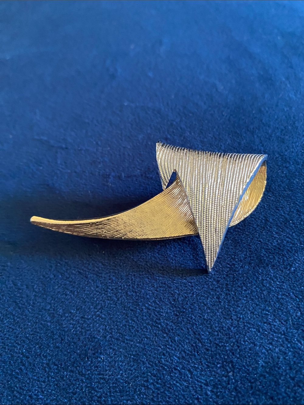 Vintage Michele Lynn Two-Tone Abstract Modernist Brooch